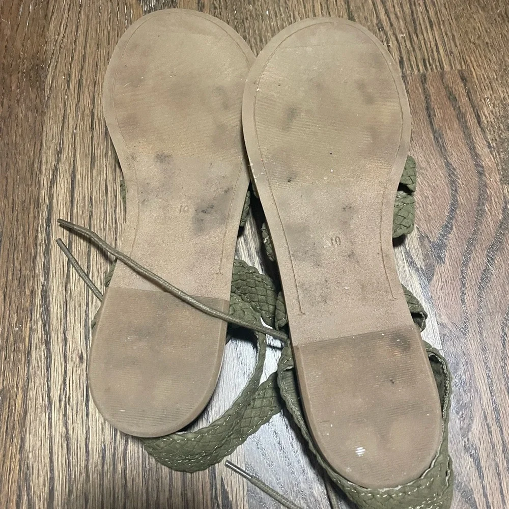 Green Sandals - Picture 3 of 3